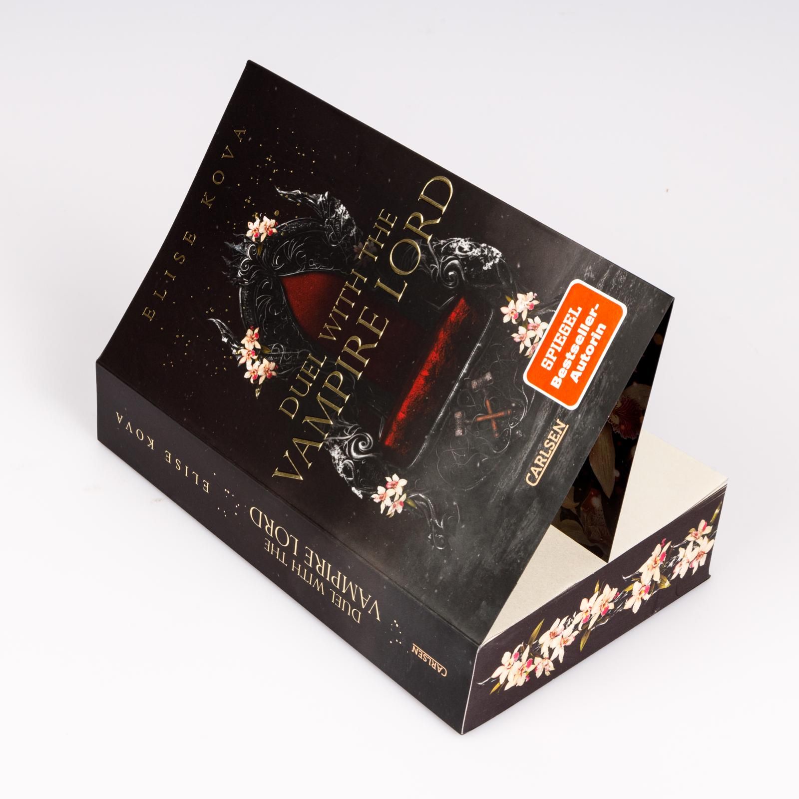Abbildung 2 von Married into Magic: Duel with the Vampire Lord