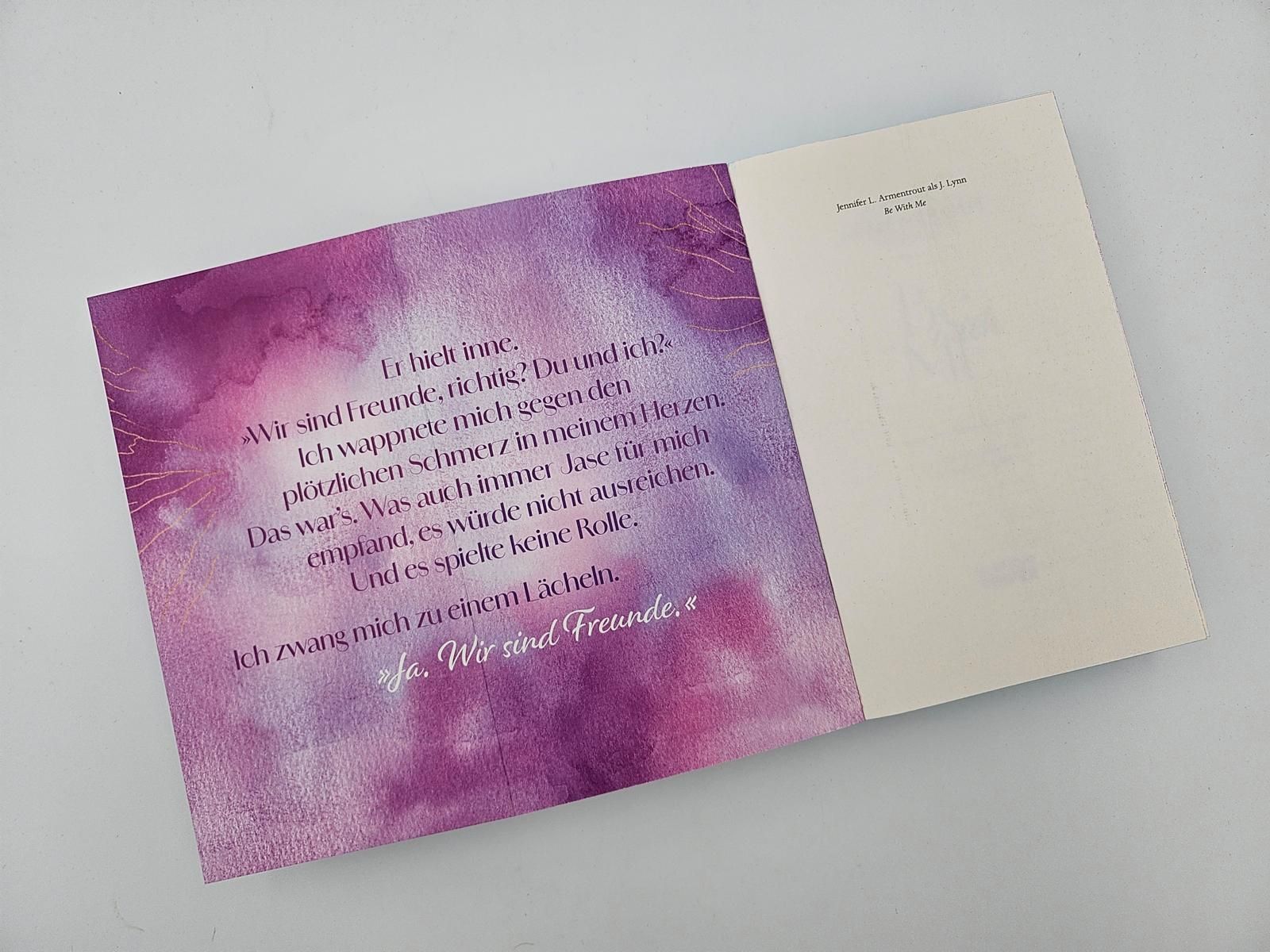Außenansicht des Buches „Be with Me“