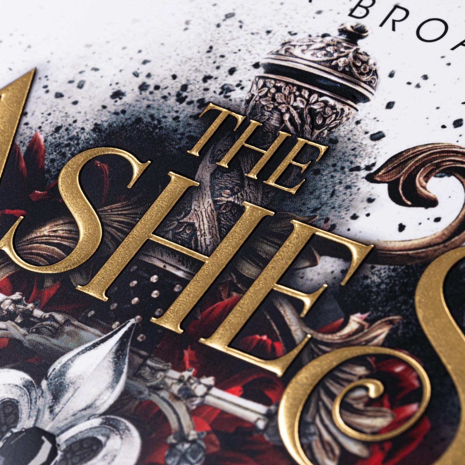 Abbildung 4 von The Ashes and the Star-Cursed King (Crowns of Nyaxia 2)