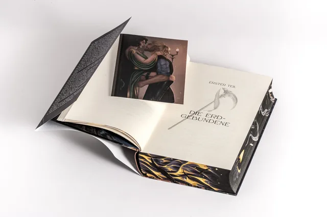 Abbildung 6 von Kissed by the Gods – Die ewigen Kriege